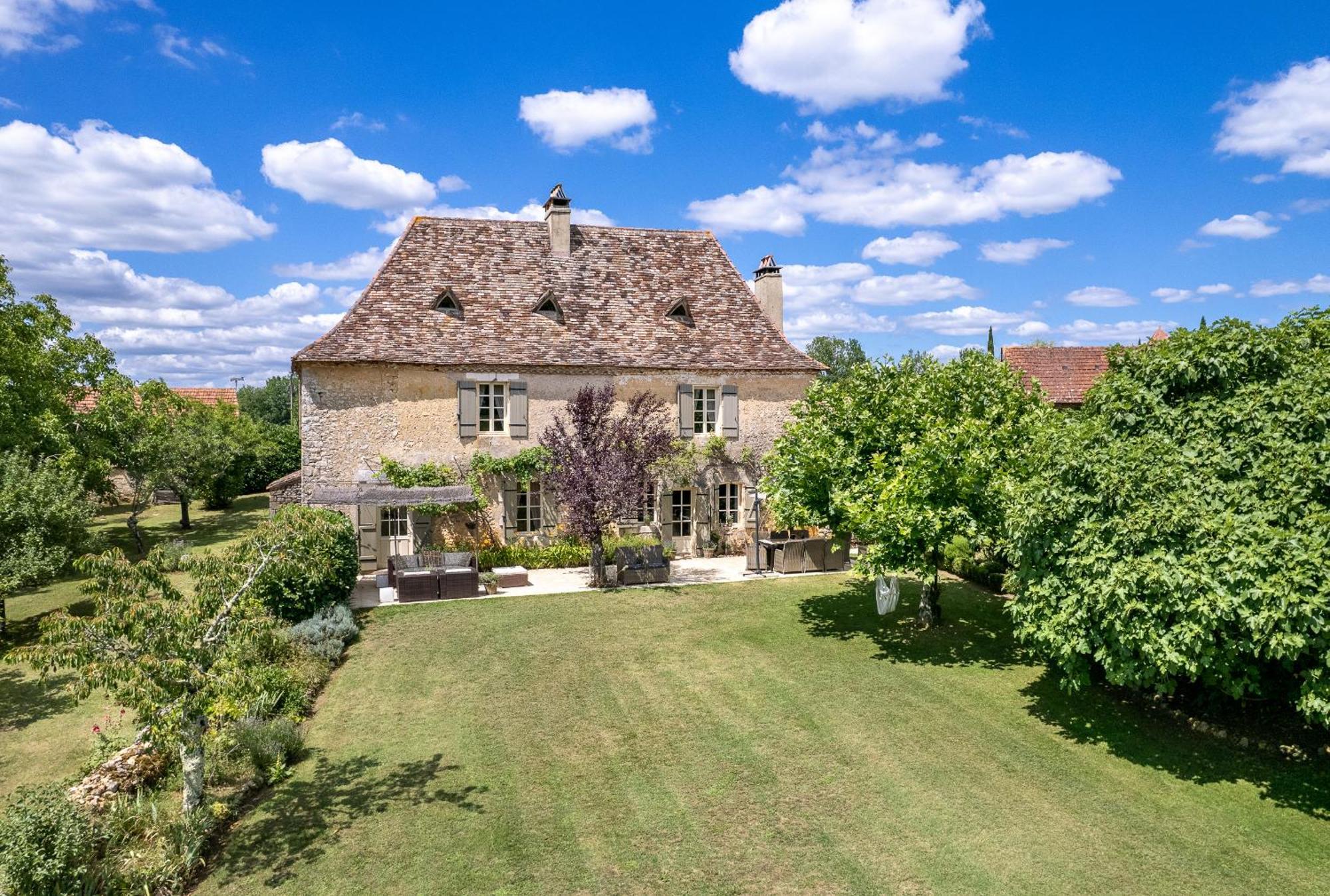 La Maison Louverie Pontours Exteriör bild